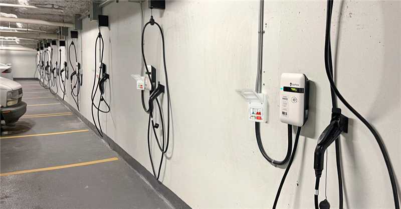 Metal Garage & EV Charging UnitsMetal Garage & EV Charging Units