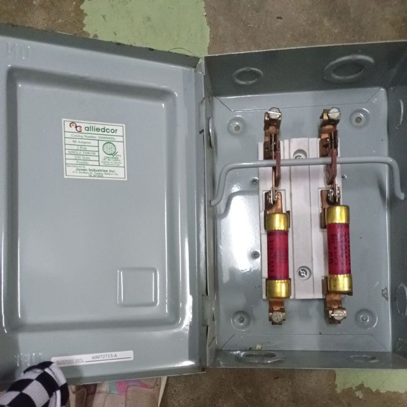 fuse box-wosomelec
